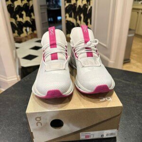 New On Cloud Cloudnova "Barbie" Women Pink Shoes White - Picture 2 of 5